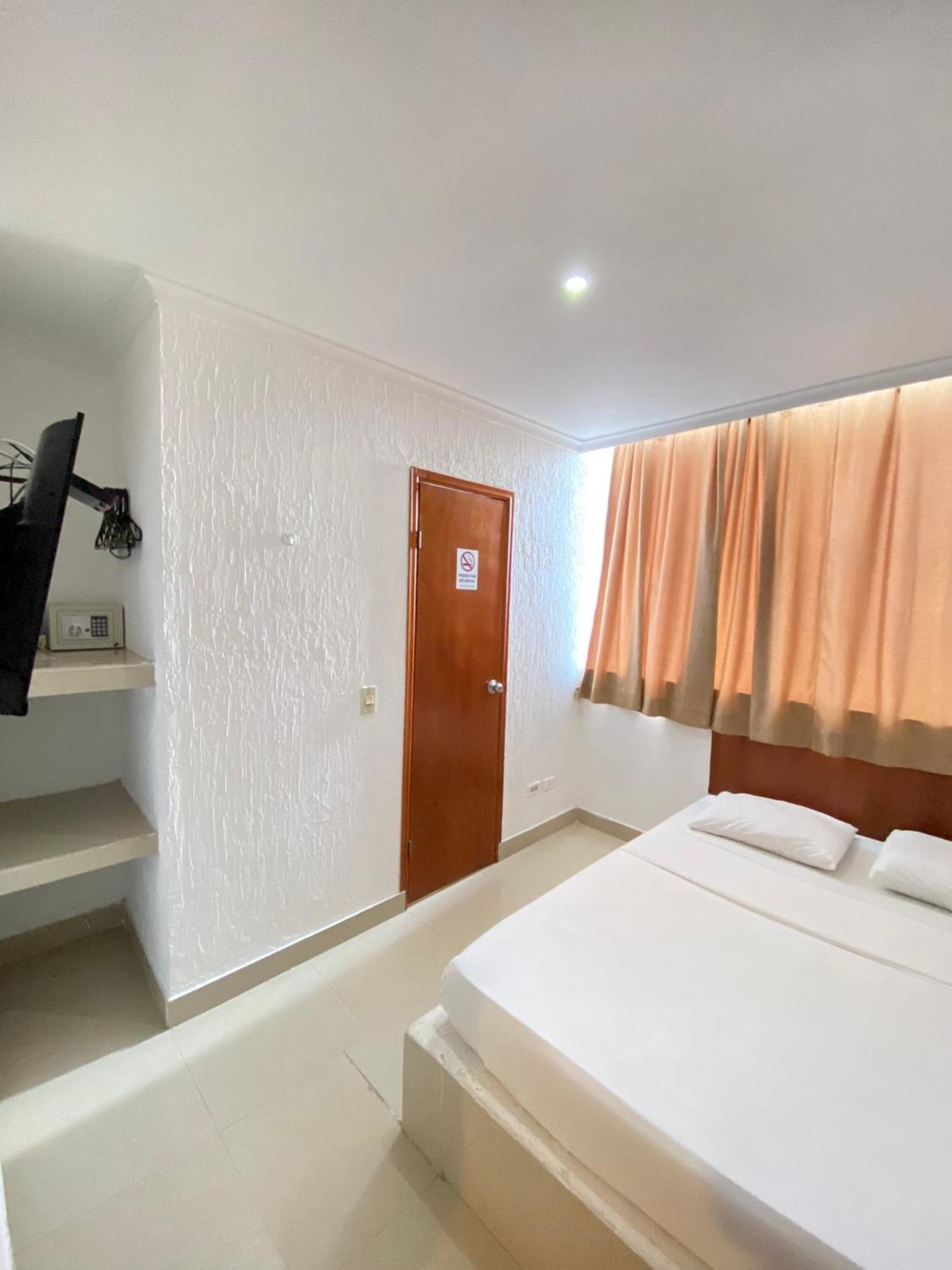 Hotel Cartagena Premium Bagian luar foto